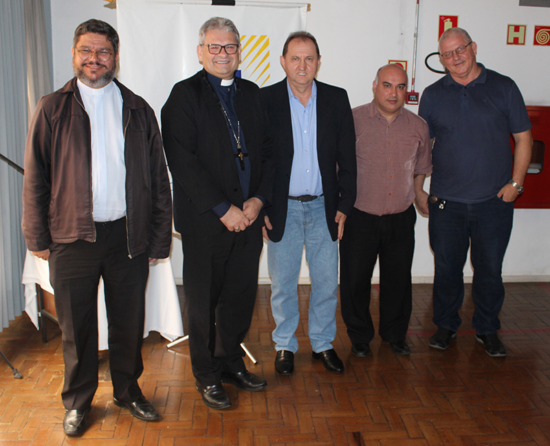 Diretoria da entidade agradece dedicação de Dom Adilson