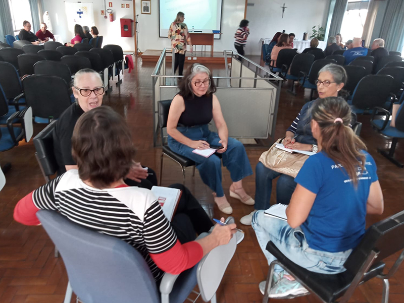 Encontro debate critérios de concessão do auxílio emergencial